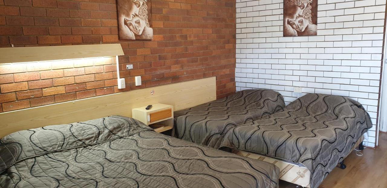 Glen Innes Lodge Motel Zewnętrze zdjęcie