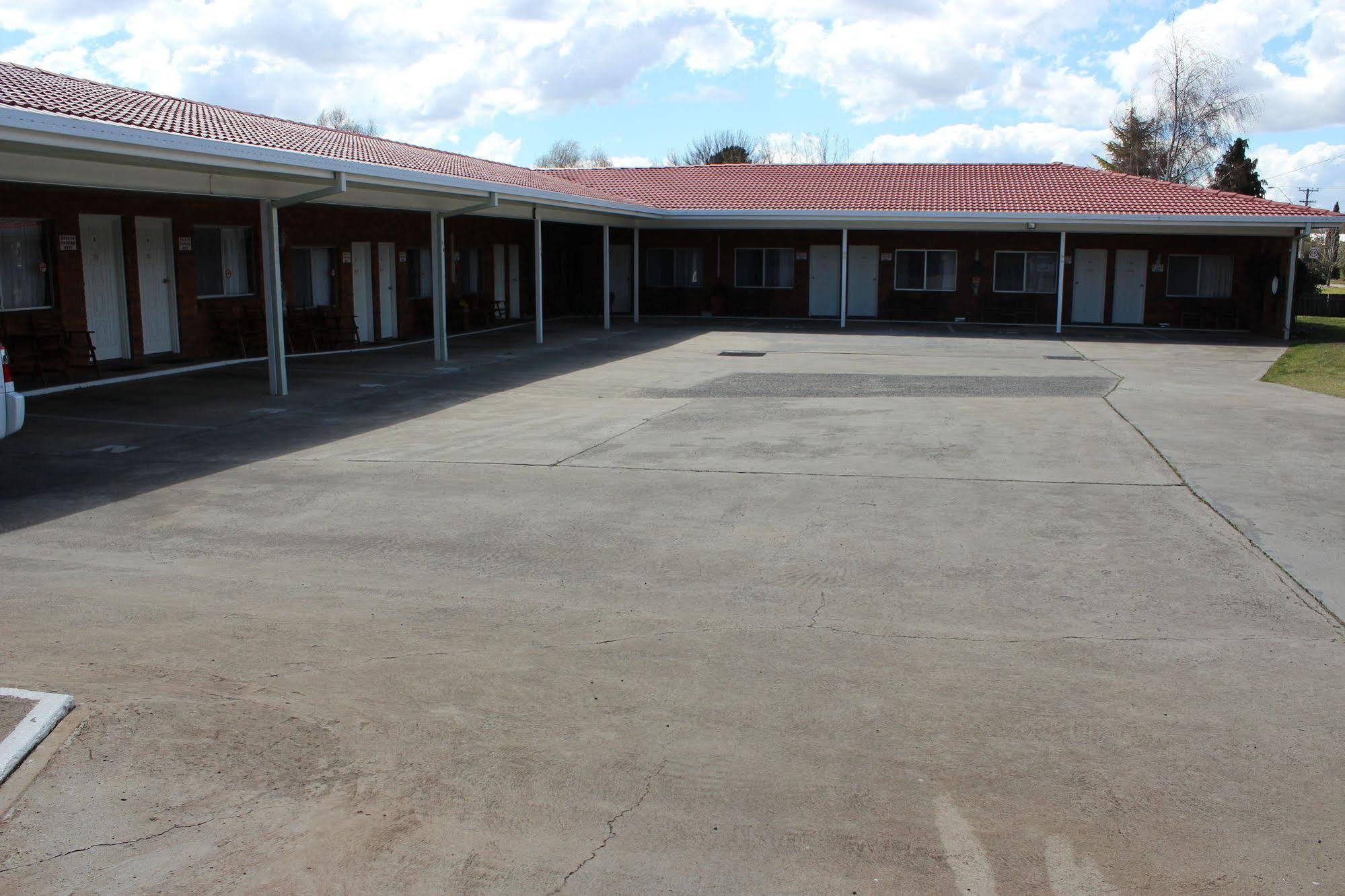 Glen Innes Lodge Motel Zewnętrze zdjęcie